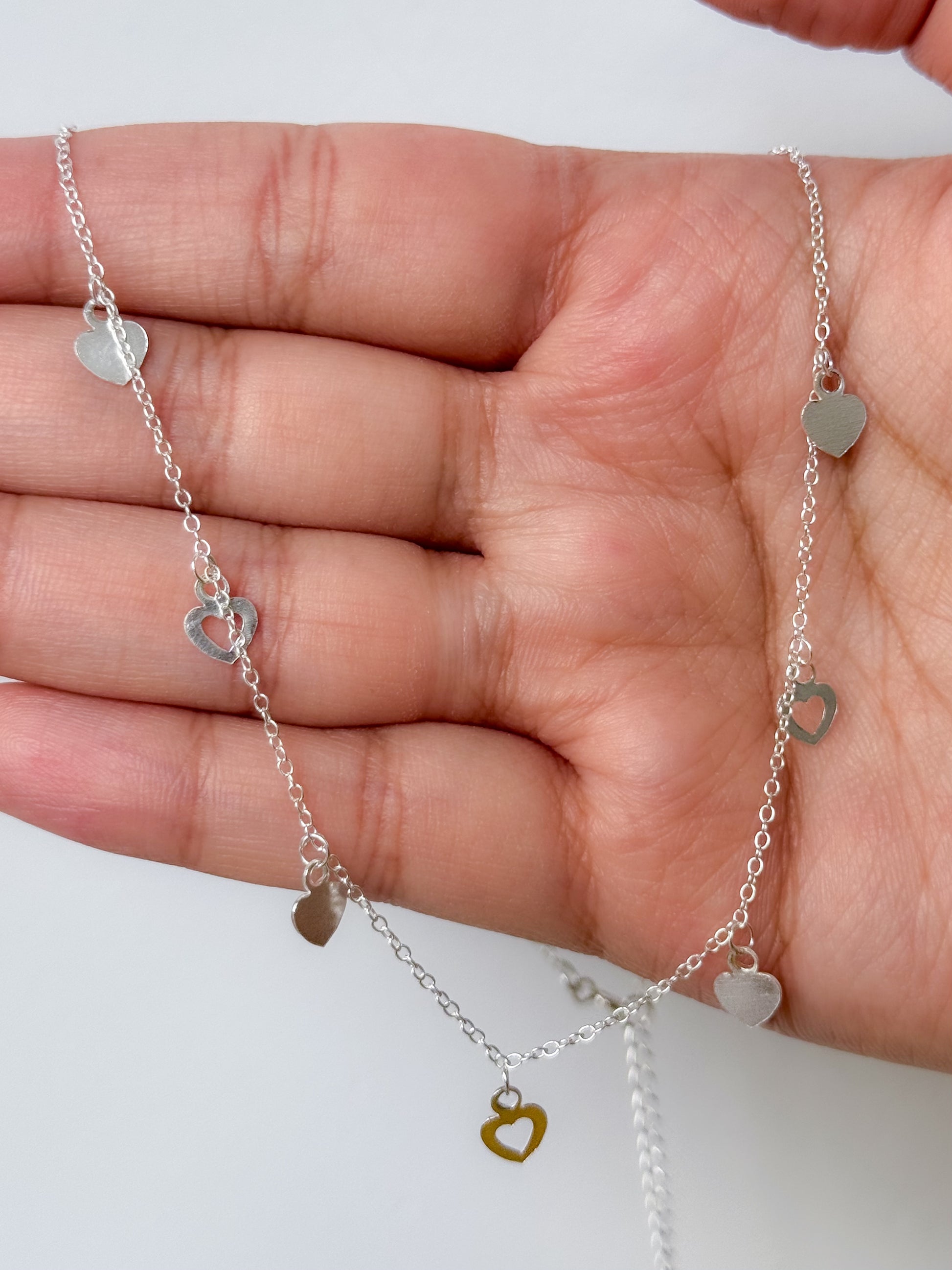 Chocker Corações