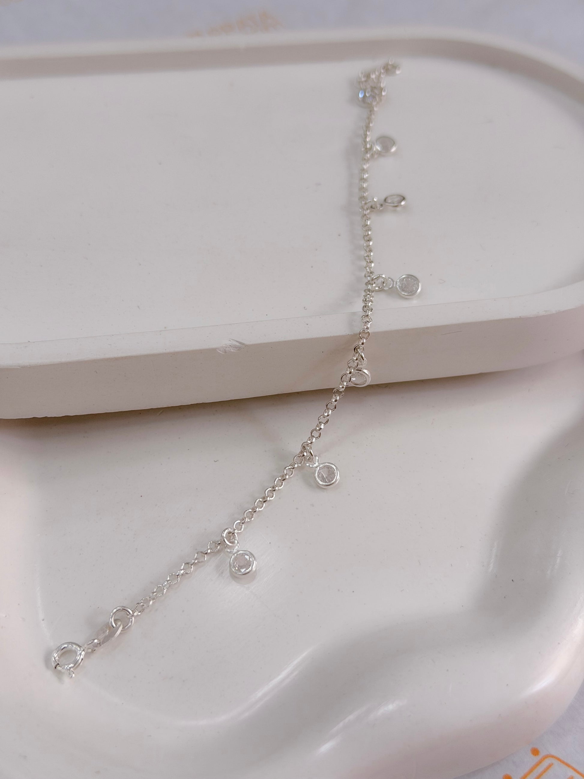 Pulseira  Feminina Pedrinhas